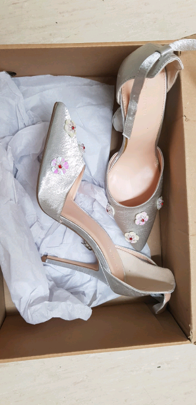 coco wren platform heeled sandals